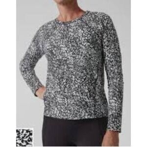 Athleta Ultimate Train Top L/S Black White Print Small Gorpcore Hike Run Gym